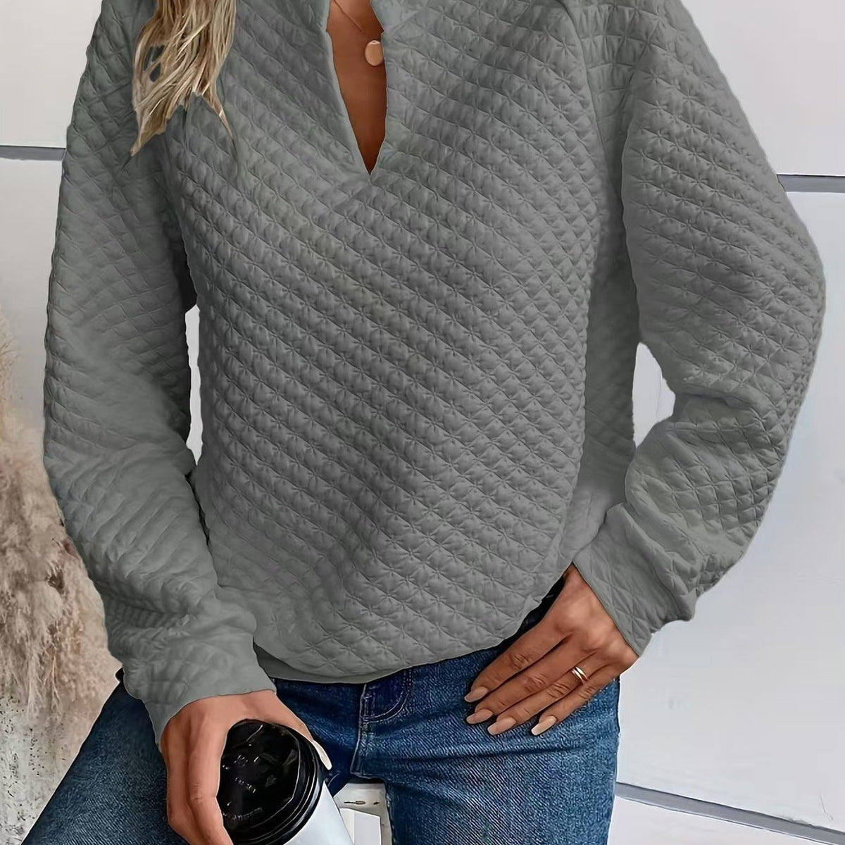 2026 Fall Women Textured Knit Top Long Sleeve Notch Neck