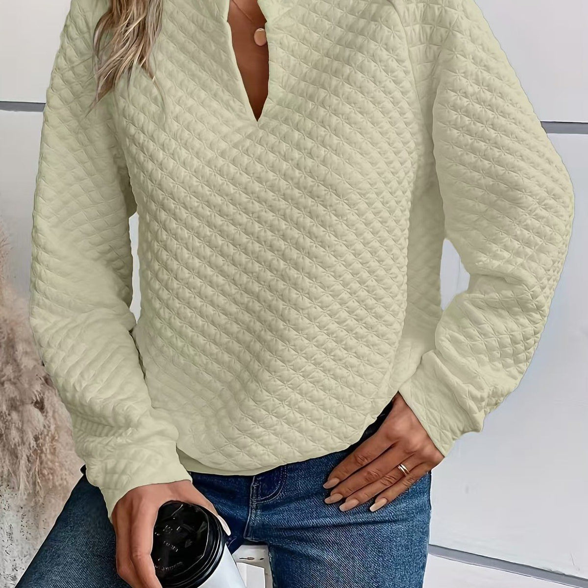 2026 Fall Women Textured Knit Top Long Sleeve Notch Neck
