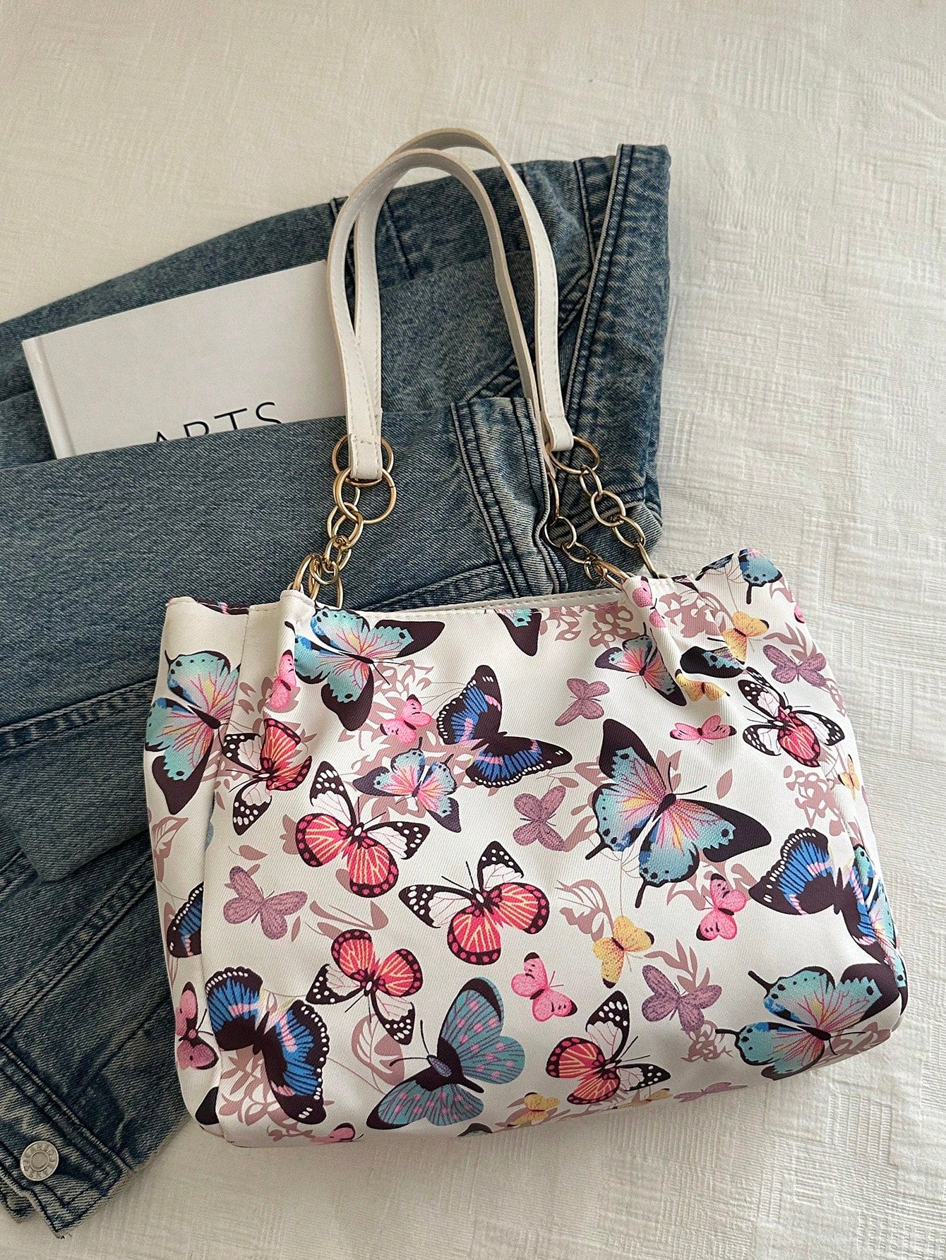 Fashion Striped Handbag - Women's Large Capacity Shoulder Bag - Zipper Tote Bag For Daily Use - Metal Chain Tote With Colorful Butterfly Pattern, Waterproof Nylon Fabric, Suitable For Back To School