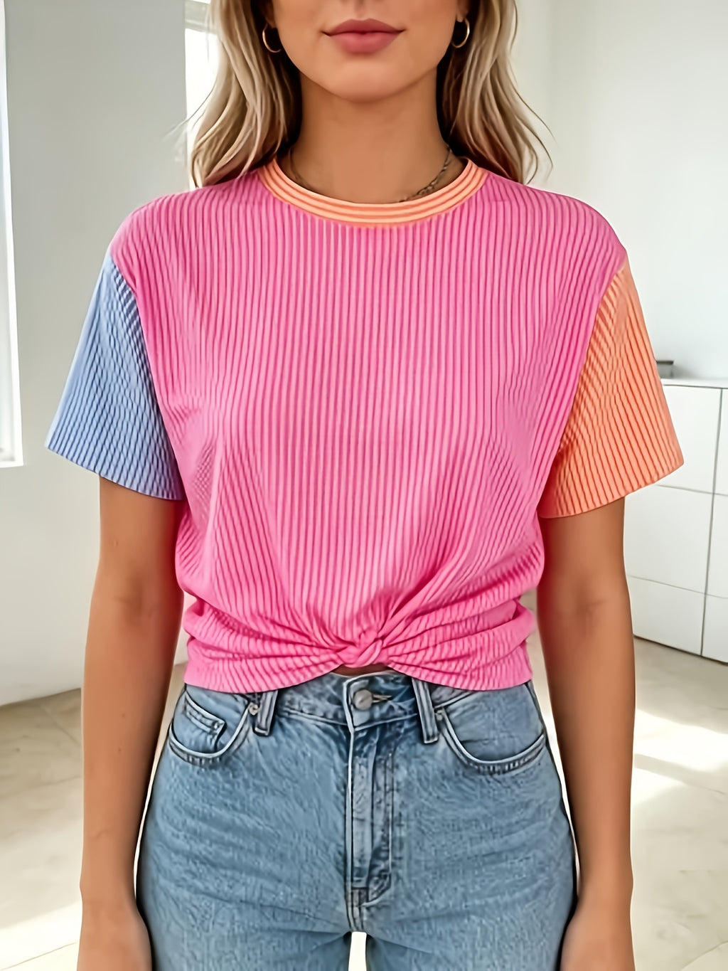 Summer Women's Casual Contrasting Color Texture Beach Style Loose Round Neck Short Sleeved T-shirt