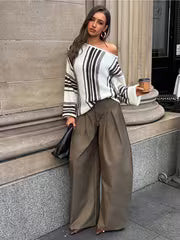 For Everyday Wear: Asymmetrical Shoulder Details And Color Combinations, New Autumn Style, Comfortable Outfit — view 4