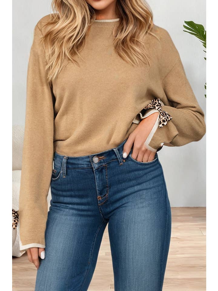 Las Leopard Bow Split Cuff Trim Christmas Sweater (S-4X)