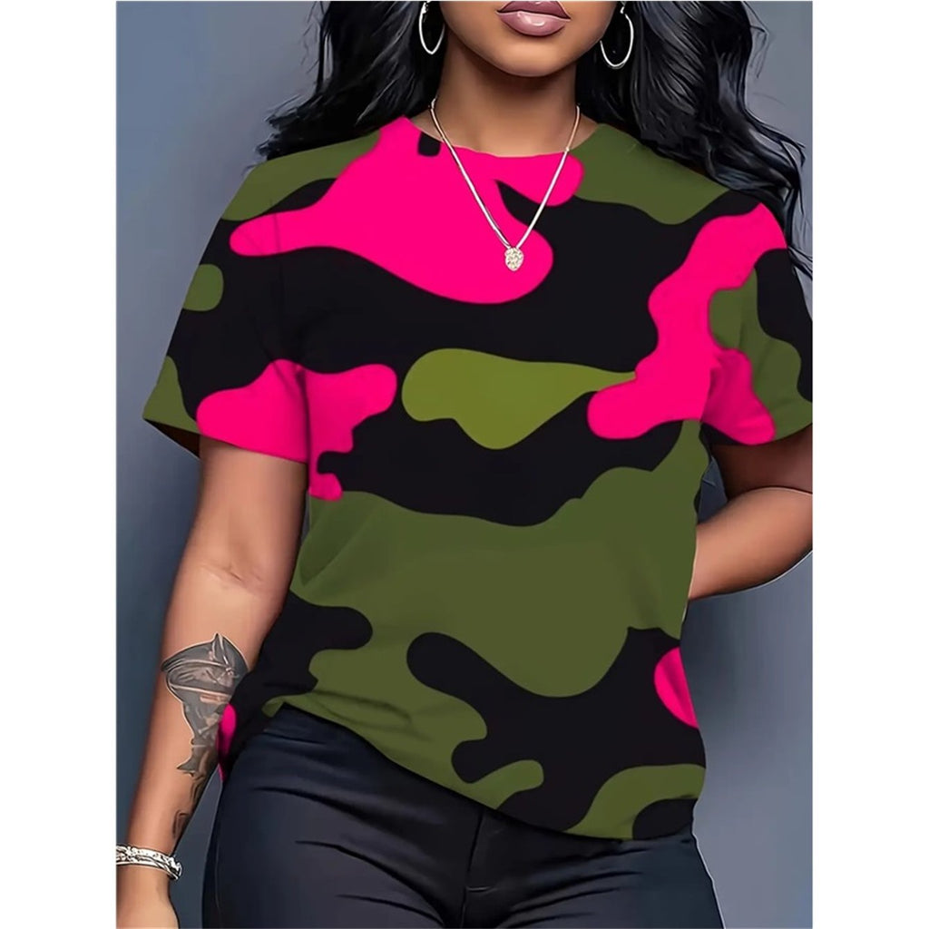 Oversized Women'S T-Shirt Featuring a 3D Camouflage Print