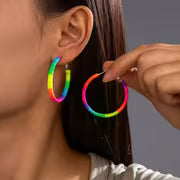 Retro Multicolored Woven Heart-Shaped Hoop Earrings with a Rainbow Pendant, Ideal for Fashion And Hip-Hop — view 4