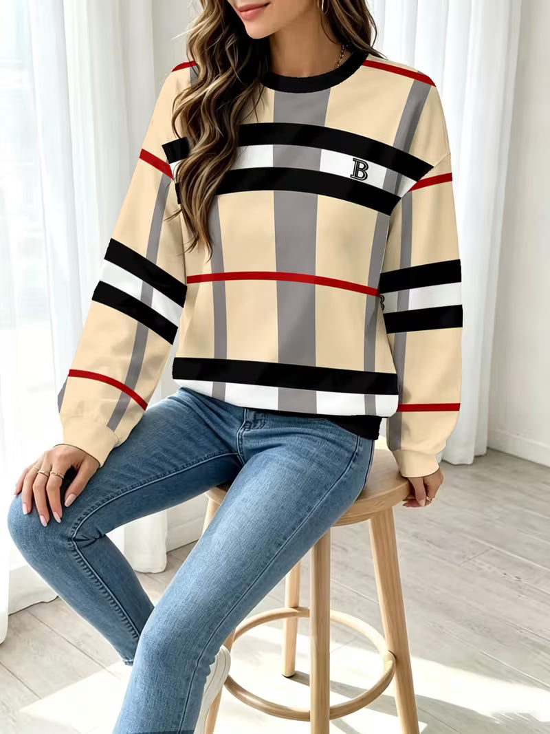 Women'S Fashion Hoodie, Classic Plaid Pattern in Pale Beige Base with Contrast Stripes, Casual Daily Wear — view 6