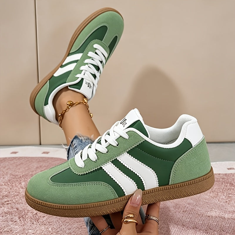 Fashionable Trendy Women's Casual Sneakers, Low-top Large Size Sneakers That Are Comfortable for Long-term Wear, Versatile for Campus, Dates, and Outdoor Hiking, Suitable for All Seasons, with Comfortable Soft Soles, Women Shoes