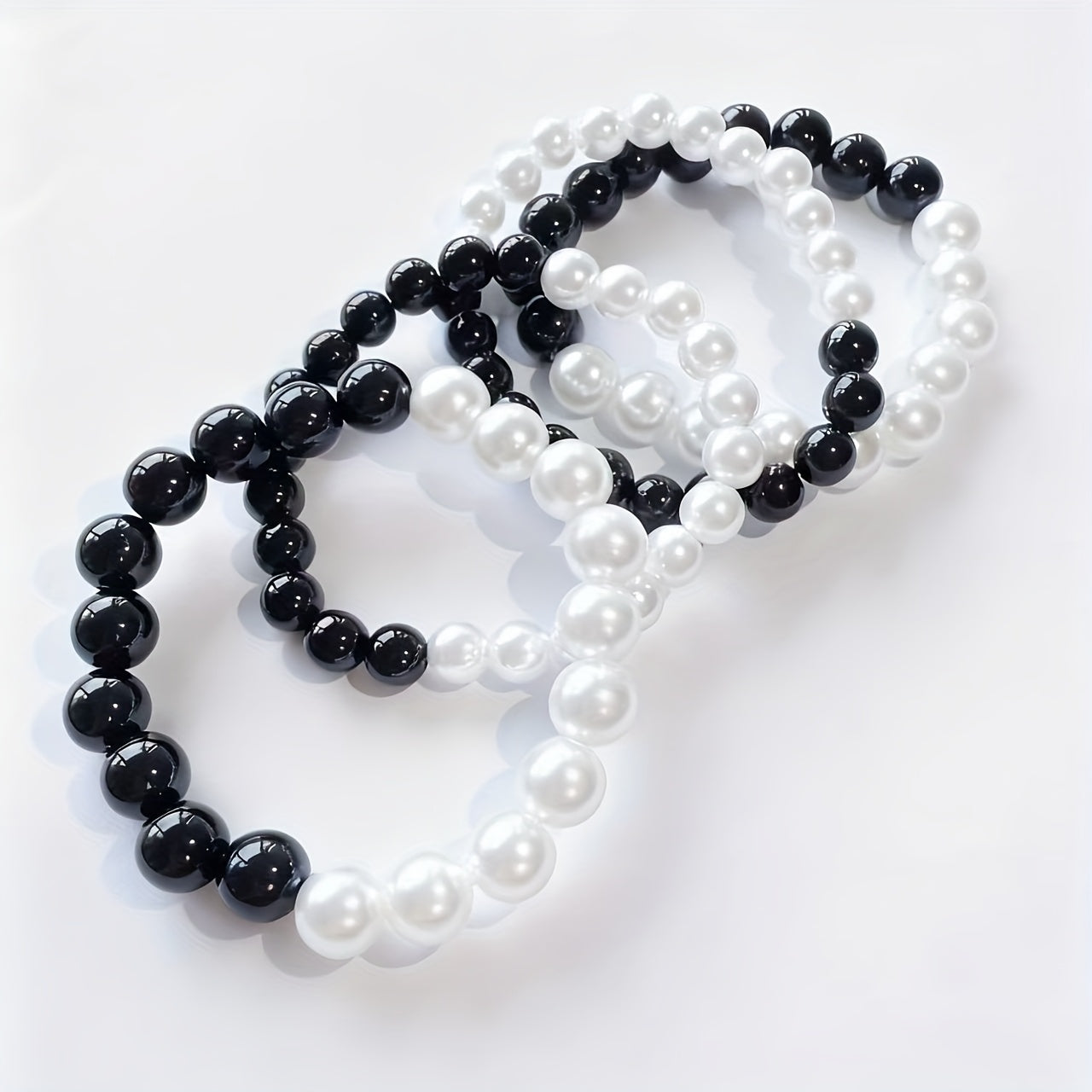 4pcs Fashion Simple Black and White Beaded Elastic Bracelets for Women's Daily Wear