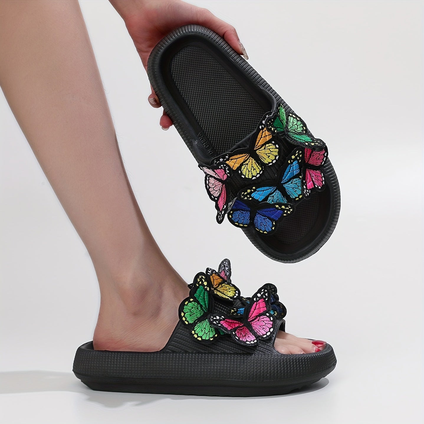 Casual Open-Toe Shoes Featuring Vibrant Butterfly Designs, Perfect for The Beach with a Lightweight And Soft Sole., Women Shoes