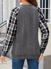 Plus Size, Autumn/Winter Women's Plus Size Designer Pullover Sweater - Elegant Color Block Long Sleeve — view 3